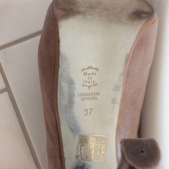 Italian made shoes - Picture 3 of 3